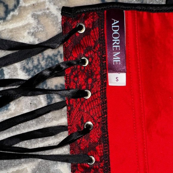 Red Adore Me Corset - Picture 2 of 3